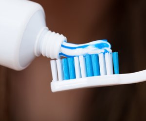 Hilft Zahnpasta gegen Pickel? 5 Gründe dagegen