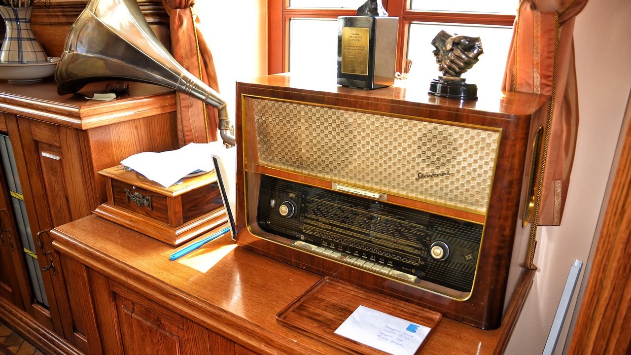 Niemals-wegwerfen-Diese-M-bel-von-Oma-feiern-heute-ein-Comeback-