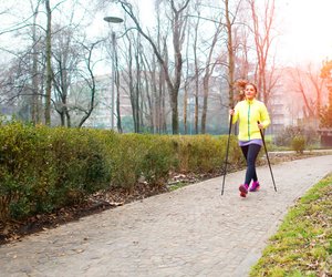 Kalorienverbrauch Walking: So viel verbrennst du mit Walken