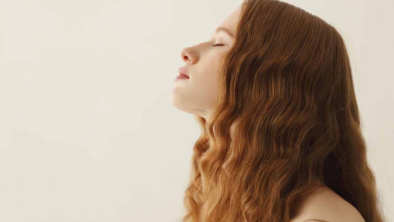 Mermaid Hair: So stylst du dir traumhafte Meerjungfrauen-Wellen!
