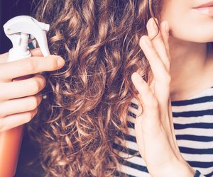 Haarspray-Test 2022: Wir haben 5 der beliebtesten Produkte ausprobiert
