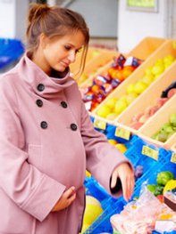 Im dritten Trimester gibt es wichtige Entwicklungsphasen. Im dritten Trimester gibt es wichtige Entwicklungsphasen.