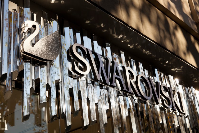 H&M, Zara & Co.: Diese Geschäfte verschwinden jetzt aus deiner Innenstadt - Swarovski
