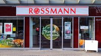 Bleib cool: Dieser Gesichtsroller von Rossmann sorgt im Sommer für einen matten Teint