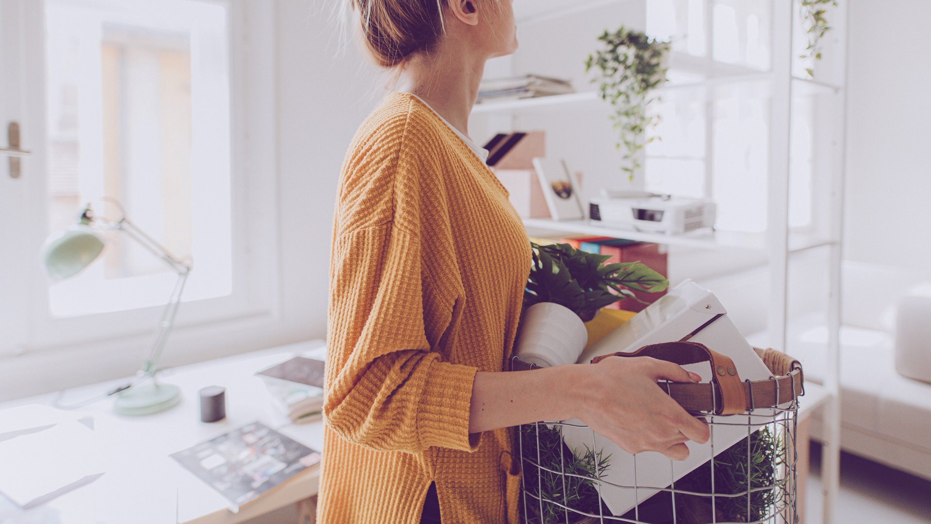 Putzschrank-ausmisten-Von-diesen-4-Dingen-trennst-du-dich-besser-direkt-