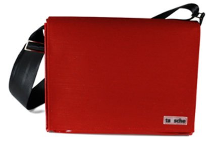 Tausche Tasche in Rot zum Equal Pay Day Tausche Tasche in Rot zum Equal Pay Day