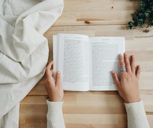 Bye-bye, Leseflaute: Diese Bestseller machen dir sofort Lust zum Lesen!