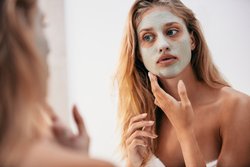 Masken zur Gesichtspflege ab 30 Masken zur Gesichtspflege ab 30