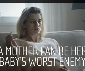 Extremes Video warnt vor Rauchen während der Schwangerschaft