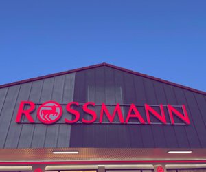 Beauty-Geheimtipp: Rossmann begeistert mit dieser 4 Euro Anti-Falten-Augencreme mit BIO-Arganöl