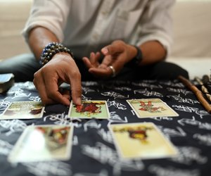 Persönlichkeitstest: Welche Tarot-Karte trifft auf dein Leben im Moment perfekt zu? Mache jetzt den Test!