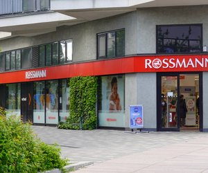 Niedliche Garten-Deko bei Rossmann: Der Solar-Springbrunnen ist ein echter Hingucker