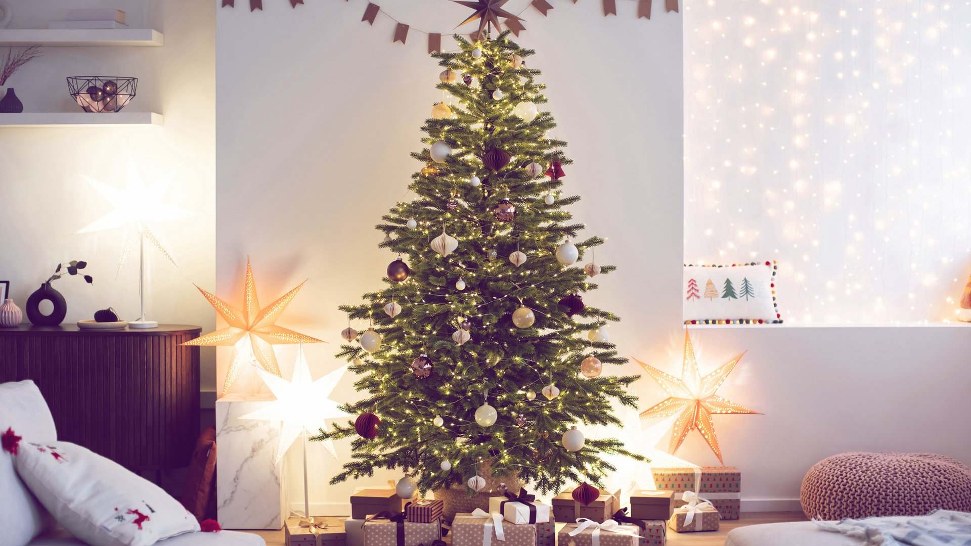 Dieses-geniale-Weihnachts-Gadget-von-Amazon-macht-Schluss-mit-dem-Lichterketten-Chaos