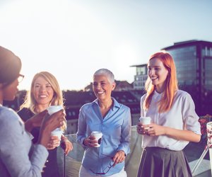 Die AAA-Regel: Mit dieser Methode gelingt dir jeder Smalltalk