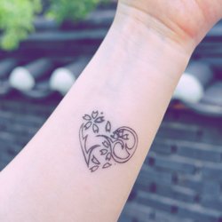 Wunderschön & bedeutungsvoll: 7 Ideen für Herz-Tattoos