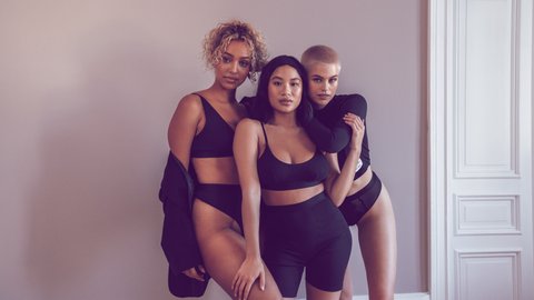 Hunkemöller x NA-KD: Diese Kollektion ist mehr als sexy!
