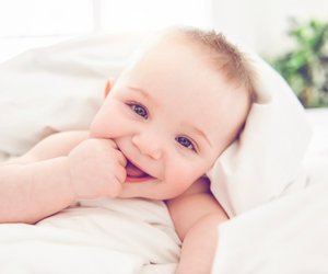 Babynamen 2024: Die beliebtesten Vornamen für Mädchen & Jungen