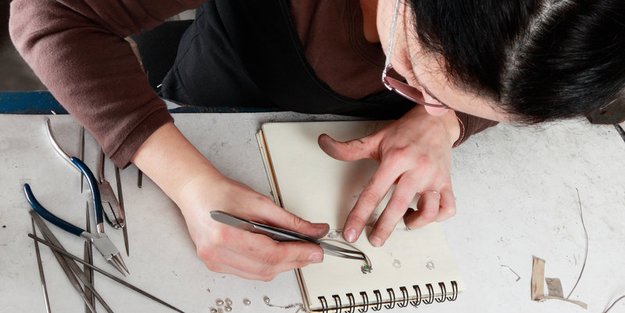 Goldschmied Ausbildung: So läuft die Handwerkslehre ab