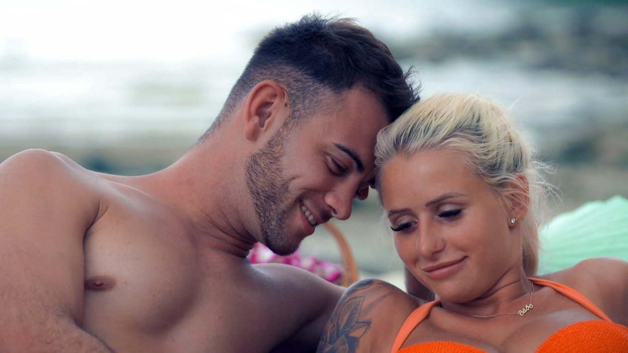 Bachelor in Paradise Serkan Carina Bachelor in Paradise Serkan Carina