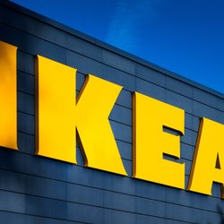 Beistelltisch aus Servierschüsseln: Dieser Ikea-Hack ist eine mega Überraschung