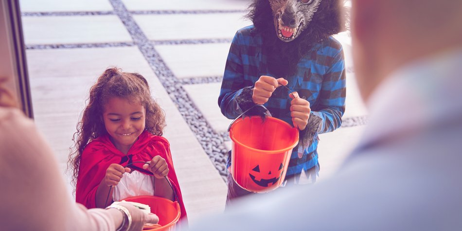 Süßes oder Saures: Das bedeutet der Halloween-Spruch wirklich!