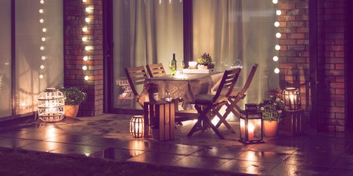Diese LED-Leuchte von Ikea könnte glatt ein teures Designerstück sein – kostet aber unter 20 Euro!