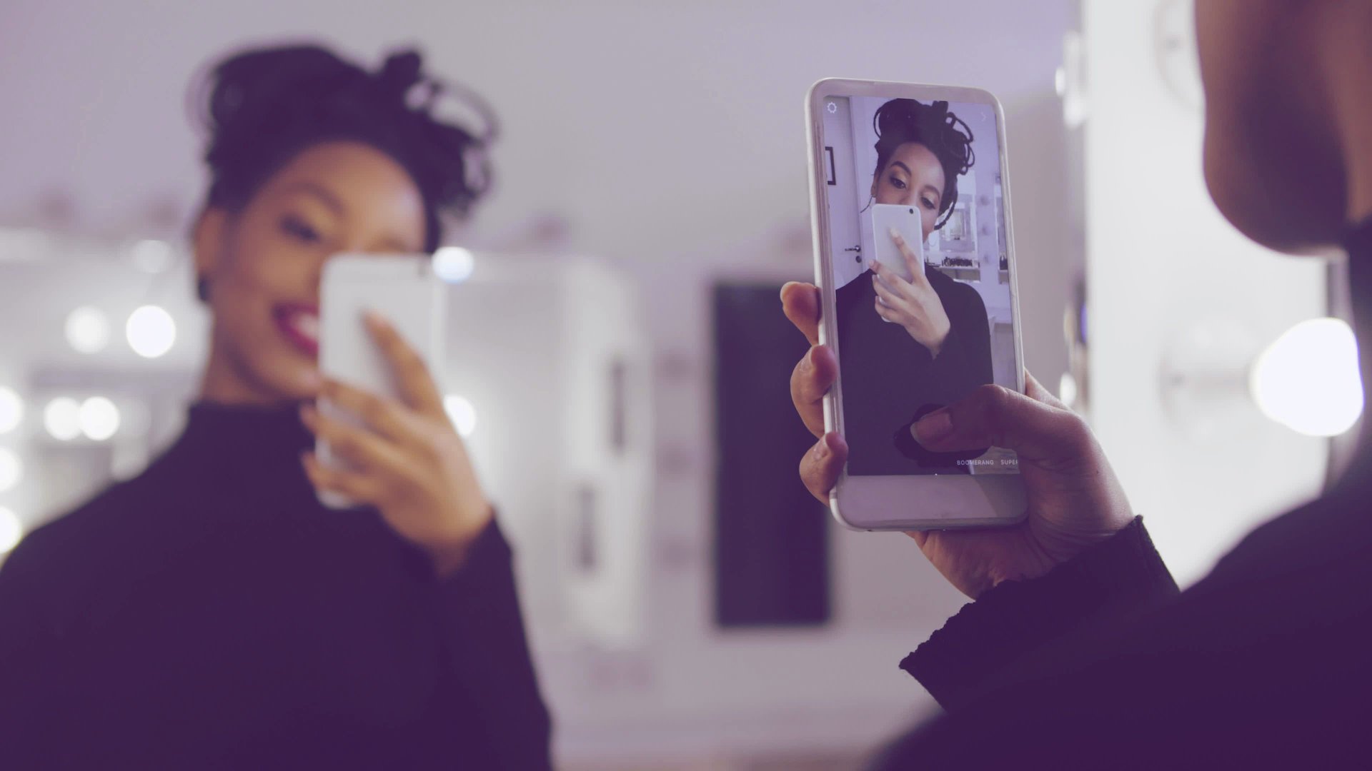 TikTok-Trend-Beauty-Blindness-Bitte-M-dels-packt-einfach-mal-eure-Handys-weg