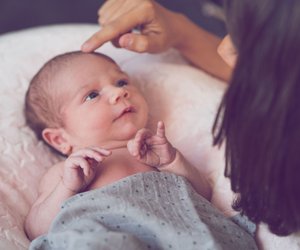 Mongolenfleck beim Baby: Schlimm oder harmlos?