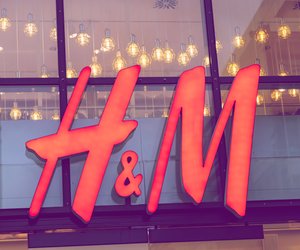 Die neuen schwarzen Trendteile von H&M sind DIE Eyecatcher überhaupt!