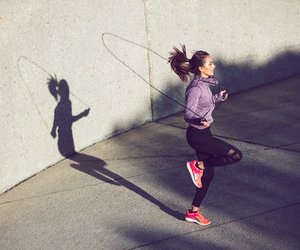 Seilspringen: Workout-Tipps & Übungen zum Gute-Laune-Sport
