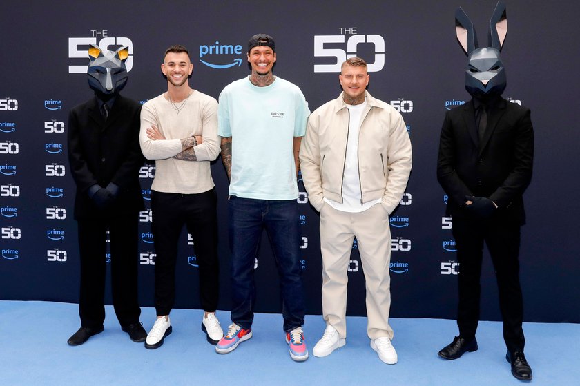 Serkan Yavuz, Yasin Mohamed, Paco Herb beim Photocall zur Amazon Prime Video Reality-Show The 50 in der Wolkenburg. Köln, 09.04.2024