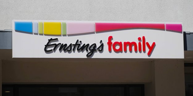 Budgetfreundlicher Baumschmuck: Der Papierbaumhänger von Ernsting's family für 3 Euro