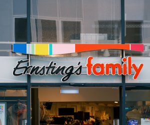 Modetrend mit Magie: Ernsting's Family präsentiert das Hermine Granger Turtleneck-Langarmshirt