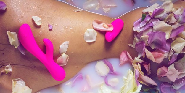 Sextoys reinigen: Diese Hygiene-Regeln gelten alle für Vibratoren & Dildos