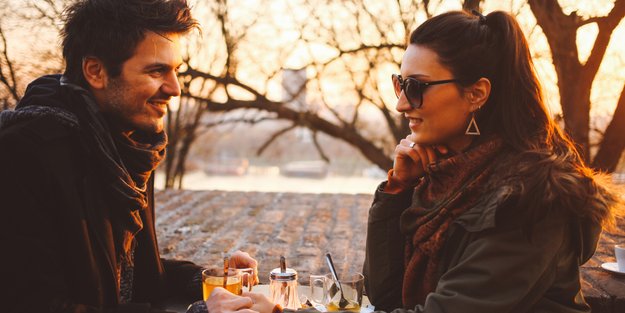 Sein Blick verrät, ob er ein zweites Date will
