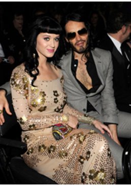 Katy Perry: nackte Tatsachen vor der Traualtar? Katy Perry: nackte Tatsachen vor der Traualtar?
