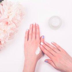 Handcreme Test: Die besten Handcremes für trockene Hände