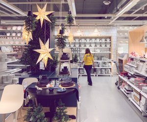 Weihnachtlich dekorieren: 10 Produkte für unter 10 Euro von Ikea