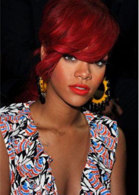 Rihanna: Zugenommen Rihanna: Zugenommen