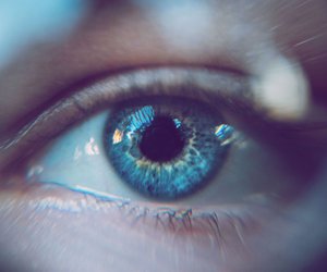 Daran erkennst du, ob jemand wirklich an dir interessiert ist – oder nur höflich