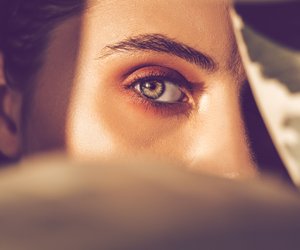 Augenbrauenserum Test: Diese 4 gehypten Produkte funktionieren