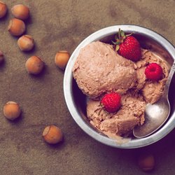 Nutella-Eis mit nur 3 Zutaten selber machen!