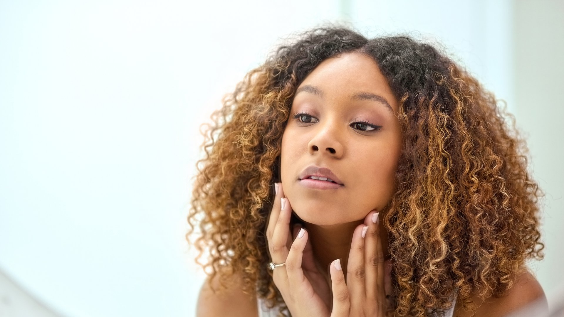 Diese-Bestseller-Nachtpflege-schenkt-dir-einen-tollen-Glow-w-hrend-du-schl-fst-jetzt-im-Angebot-