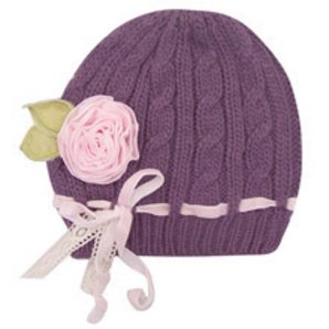 Accessoire: lila Mütze von Disaster Designs Accessoire: lila Mütze von Disaster Designs