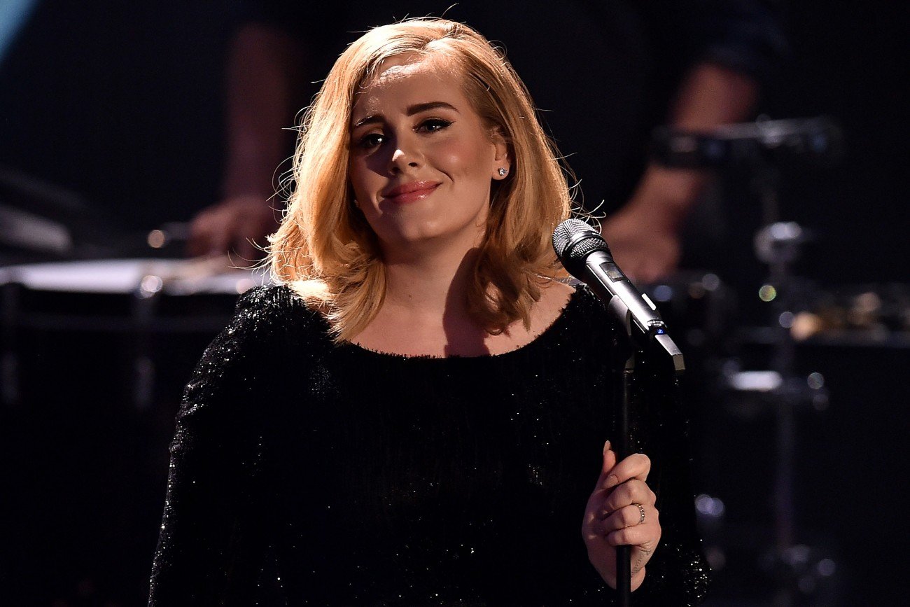 Adele macht sich über Fitnesswahn lustig desired.de