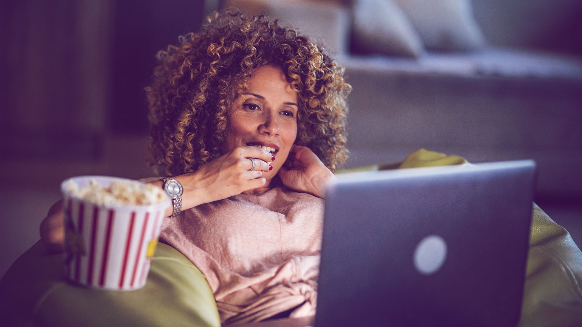 Ich-habe-dieses-Jahr-zig-Serien-geschaut-aber-nur-eine-hat-mich-wirklich-gecatcht-und-es-kommt-eine-2-Staffel