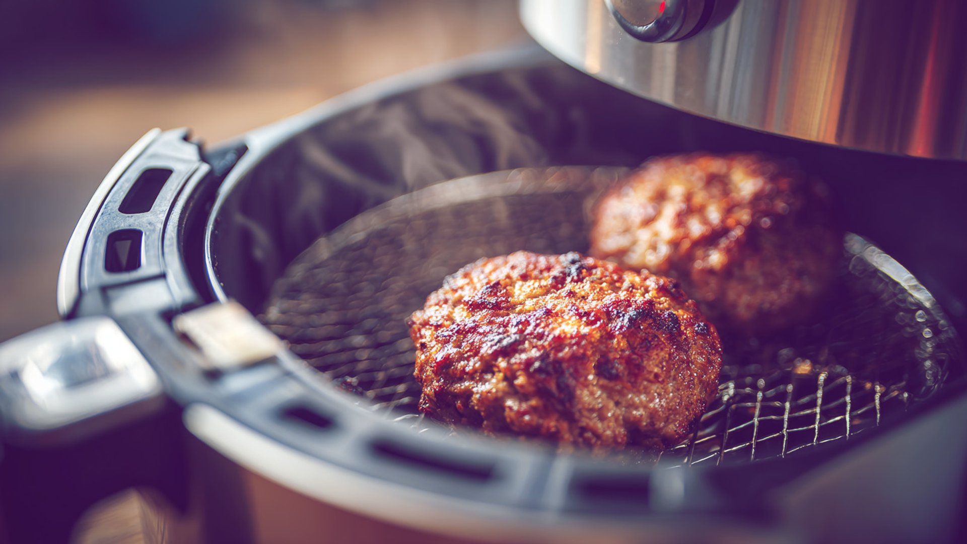 Pfanne-verliert-7-Klassiker-die-im-Airfryer-unschlagbar-sind