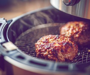 Pfanne verliert: 7 Klassiker, die im Airfryer unschlagbar sind