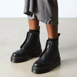Kult-Stiefel: Warum du genau dieses Modell auch im Sommer tragen kannst