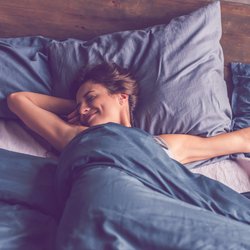 Welche Bettwäsche eignet sich am besten für den Sommer? Unsere Tipps